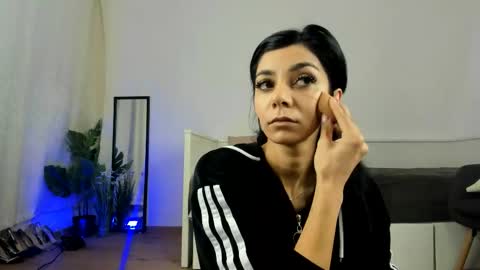 Rena online show from March 2026 03:45:02 AM