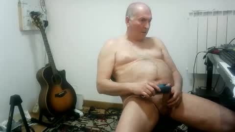 Snapshot of renefr chatting on March 2025 11:59:02 PM renefr online show from March 2025 11:59:02 PM