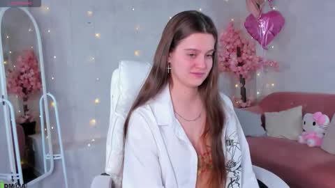 Renesmy online show from March 2026 12:06:01 AM