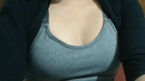 Snapshot of reni_tendress chatting on July 2026 09:43:02 PM reni_tendress online show from July 2026 09:43:02 PM