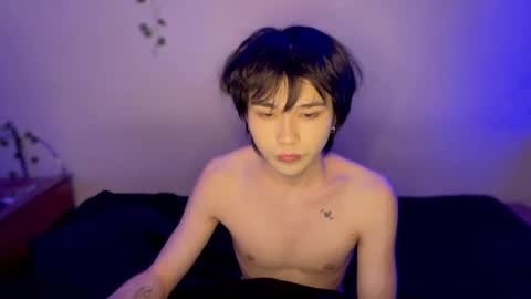 Snapshot of rennuts chatting on December 2024 12:23:01 AM rennuts online show from December 2024 12:23:01 AM