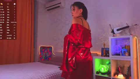 Snapshot of renochka chatting on November 2025 12:16:01 PM renochka online show from November 2025 12:16:01 PM