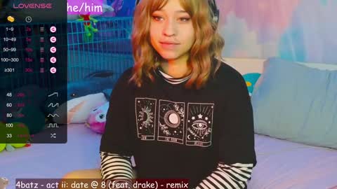 Snapshot of renpuppy chatting on January 2025 08:14:01 AM REN online show from January 2025 08:14:01 AM