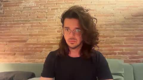 Renzo online show from April 2026 10:40:01 PM