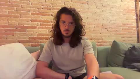 Renzo online show from May 2026 04:17:01 AM