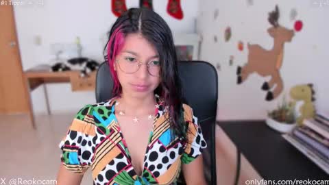 Snapshot of reoko_ chatting on December 2025 08:02:01 PM Reoko online show from December 2025 08:02:01 PM