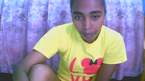 Snapshot of rephaleta chatting on March 2025 06:02:02 AM Rephaleta online show from March 2025 06:02:02 AM