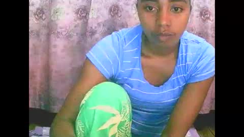 Snapshot of rephaleta chatting on October 2025 06:57:01 AM Rephaleta online show from October 2025 06:57:01 AM