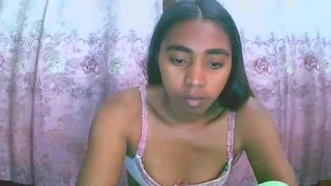 Snapshot of rephaleta chatting on October 2025 06:47:01 AM Rephaleta online show from October 2025 06:47:01 AM