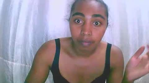 Snapshot of rephaleta chatting on October 2025 10:44:01 AM Rephaleta online show from October 2025 10:44:01 AM