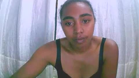 Snapshot of rephaleta chatting on November 2025 06:01:01 AM Rephaleta online show from November 2025 06:01:01 AM