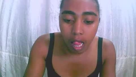 Snapshot of rephaleta chatting on November 2025 06:23:01 AM Rephaleta online show from November 2025 06:23:01 AM