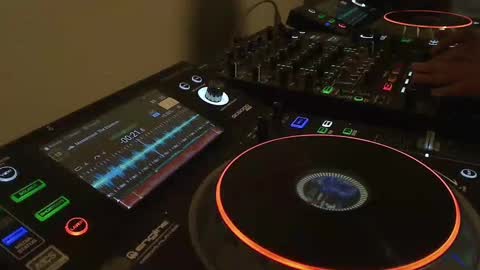 Snapshot of reticuli chatting on February 2025 03:59:01 AM GearPorn online show from February 2025 03:59:01 AM