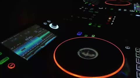 Snapshot of reticuli chatting on February 2025 01:05:01 AM GearPorn online show from February 2025 01:05:01 AM