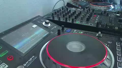 Snapshot of reticuli chatting on March 2025 05:36:02 PM GearPorn online show from March 2025 05:36:02 PM