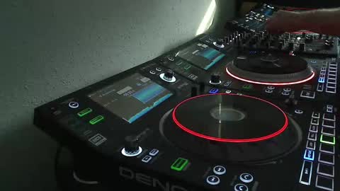 Snapshot of reticuli chatting on October 2025 08:53:02 PM GearPorn online show from October 2025 08:53:02 PM