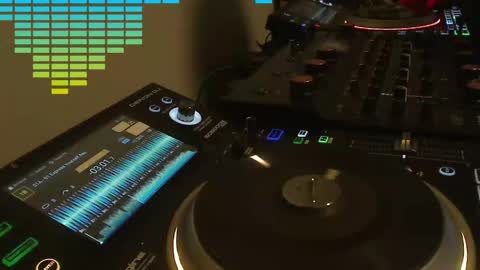 Snapshot of reticuli chatting on April 2026 01:03:01 AM GearPorn online show from April 2026 01:03:01 AM