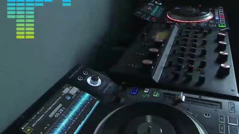 Snapshot of reticuli chatting on May 2026 07:52:02 PM GearPorn online show from May 2026 07:52:02 PM