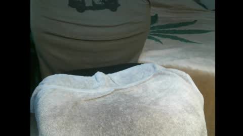 Snapshot of reubendics chatting on November 2025 08:12:01 PM BigDinAZ online show from November 2025 08:12:01 PM