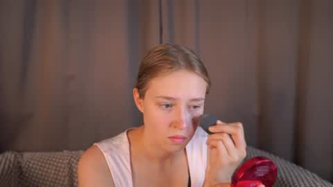 Snapshot of revamcallister chatting on August 2026 04:22:01 AM revamcallister online show from August 2026 04:22:01 AM