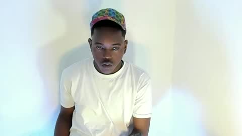 Snapshot of rey_bbc chatting on June 2026 04:26:02 PM rey_bbc online show from June 2026 04:26:02 PM