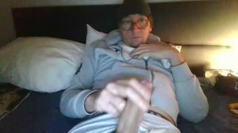 Snapshot of rezznova chatting on December 2024 10:55:02 PM Joe online show from December 2024 10:55:02 PM