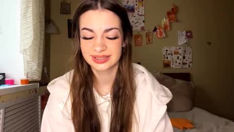 Anna online show from November 2025 10:45:02 AM