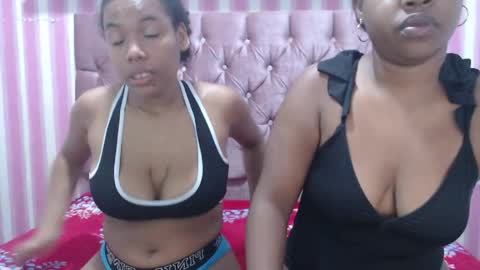 Snapshot of riaha_18_ chatting on April 2026 12:20:02 PM riaha_18_ online show from April 2026 12:20:02 PM