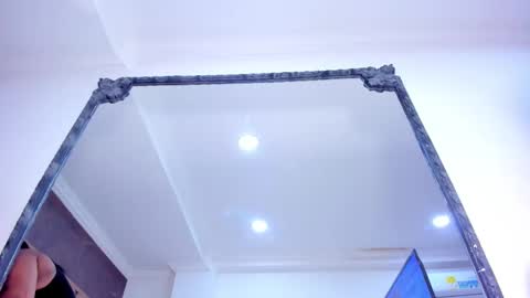 Riana online show from October 2025 04:49:01 AM