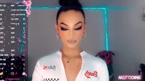 Rianna Garcia online show from October 2025 02:46:02 AM