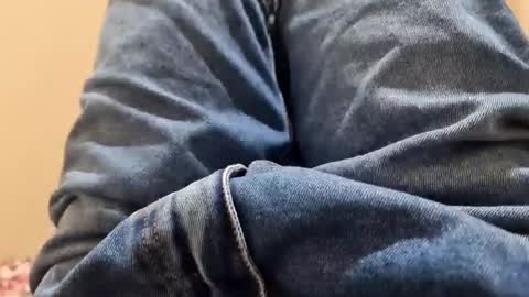 Snapshot of ricard440 chatting on January 2025 01:02:01 AM ricard440 online show from January 2025 01:02:01 AM