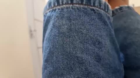 Snapshot of ricard440 chatting on January 2025 08:57:02 PM ricard440 online show from January 2025 08:57:02 PM