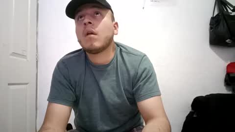 Snapshot of ricardogarcia21 chatting on January 2025 08:05:01 AM ricardogarcia21 online show from January 2025 08:05:01 AM