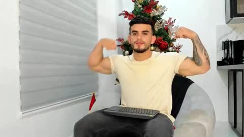 Snapshot of ricardogonzalez666 chatting on November 2025 11:36:02 PM ricardogonzalez666 online show from November 2025 11:36:02 PM