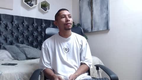 richar_voller online show from October 2025 01:17:01 PM