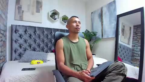 Snapshot of richar_voller chatting on July 2026 11:35:01 AM richar_voller online show from July 2026 11:35:01 AM