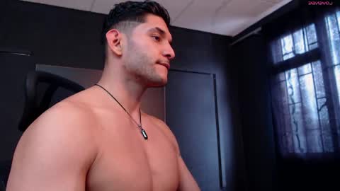 Snapshot of richard_milleer chatting on April 2026 03:39:01 PM Ricardo online show from April 2026 03:39:01 PM