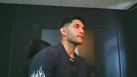 Snapshot of richard_milleer chatting on May 2026 01:50:01 PM Ricardo online show from May 2026 01:50:01 PM