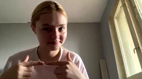 jenny online show from July 2026 02:23:02 PM