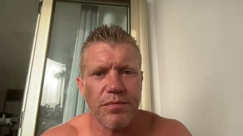 Snapshot of richiee3891 chatting on August 2026 06:40:02 PM richiee3891 online show from August 2026 06:40:02 PM