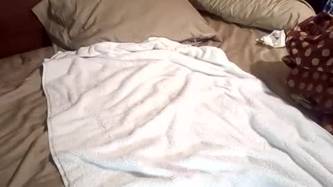 richiej04 online show from February 2026 01:51:01 AM