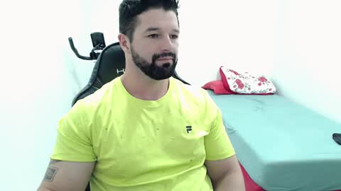 Snapshot of richrolland chatting on March 2025 04:27:02 AM Rickseduction online show from March 2025 04:27:02 AM