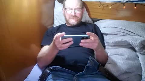 Snapshot of rickitou chatting on February 2026 09:30:02 AM FireLion online show from February 2026 09:30:02 AM