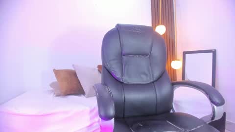 Snapshot of ricky_owens1 chatting on December 2024 11:57:01 PM Ricky online show from December 2024 11:57:01 PM