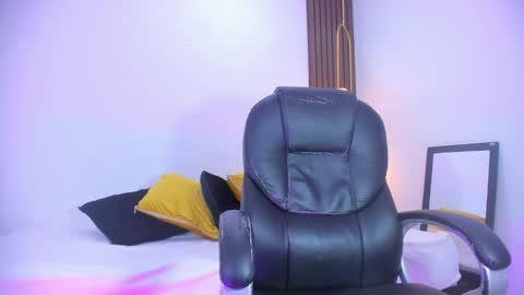 Snapshot of ricky_owens1 chatting on December 2024 02:32:01 AM Ricky online show from December 2024 02:32:01 AM