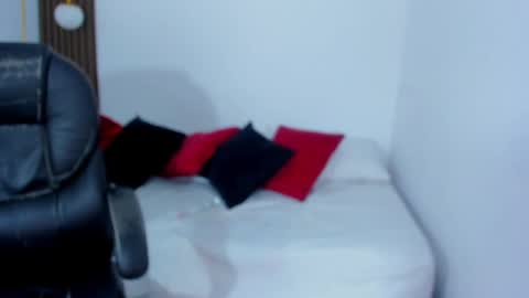 Snapshot of ricky_owens1 chatting on February 2025 11:09:02 PM Ricky online show from February 2025 11:09:02 PM