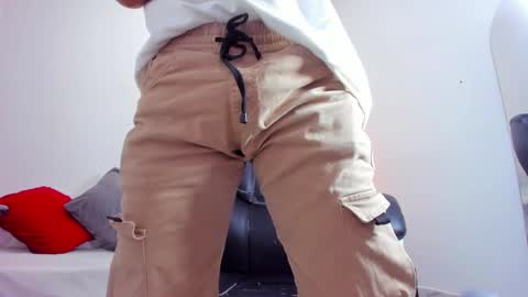 Snapshot of ricky_owens1 chatting on March 2025 03:45:02 PM Ricky online show from March 2025 03:45:02 PM