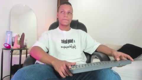 Snapshot of ricky_owens1 chatting on September 2025 01:00:01 PM Ricky online show from September 2025 01:00:01 PM