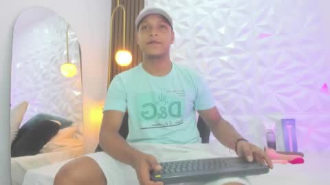 Snapshot of ricky_owens1 chatting on October 2025 02:05:02 PM Ricky online show from October 2025 02:05:02 PM