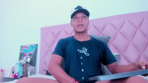 Snapshot of ricky_owens1 chatting on November 2025 03:59:01 PM Ricky online show from November 2025 03:59:01 PM